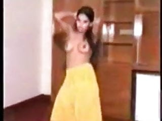 Pakistani Hot Mujra